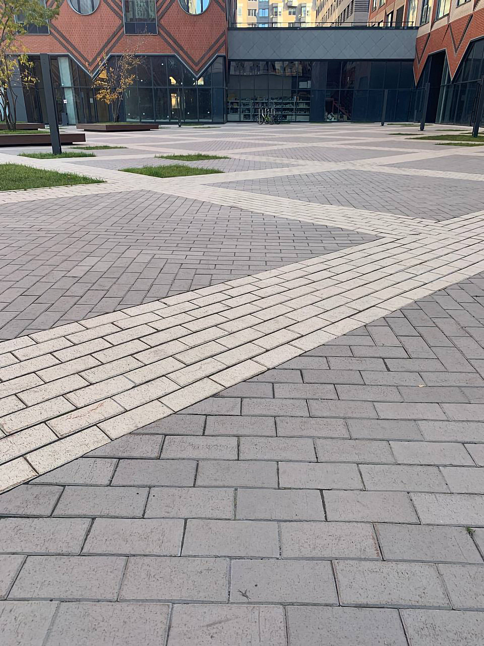 Пример оформления тротуарным клинкером Стокгольм