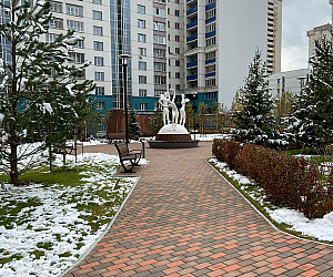 Варианты применения красного тротуарного клинкера Лондон