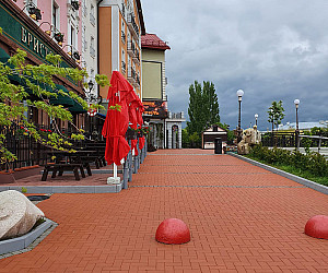 Варианты применения красного тротуарного клинкера Лондон