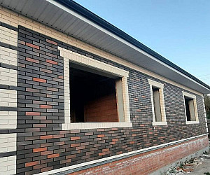 Облицовочный кирпич ЛСР красный флеш ультра 1НФ