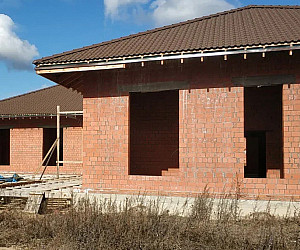 Керамический камень 2.1 НФ, варианты применения при строительстве коттеджей