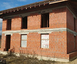 Керамический камень 2.1 НФ, варианты применения при строительстве коттеджей